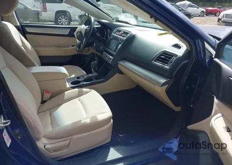 2017 Subaru Outback 2.5I Premium из США, поврежденный, VIN 4S4BSADC6H3233884